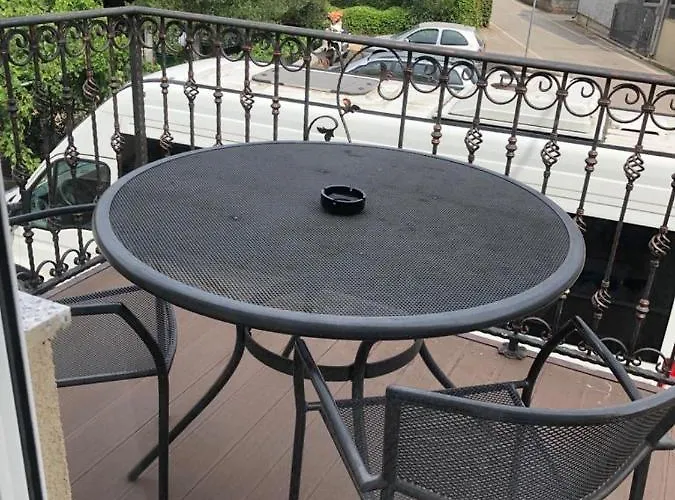 Tonka Апартаменты Задар