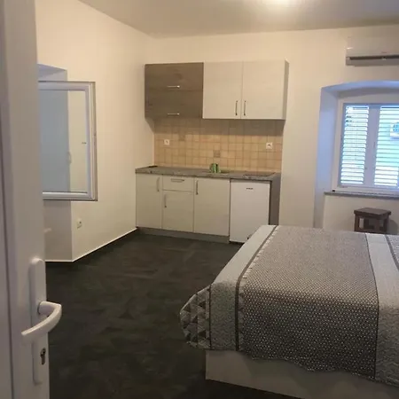 Tonka Apartman